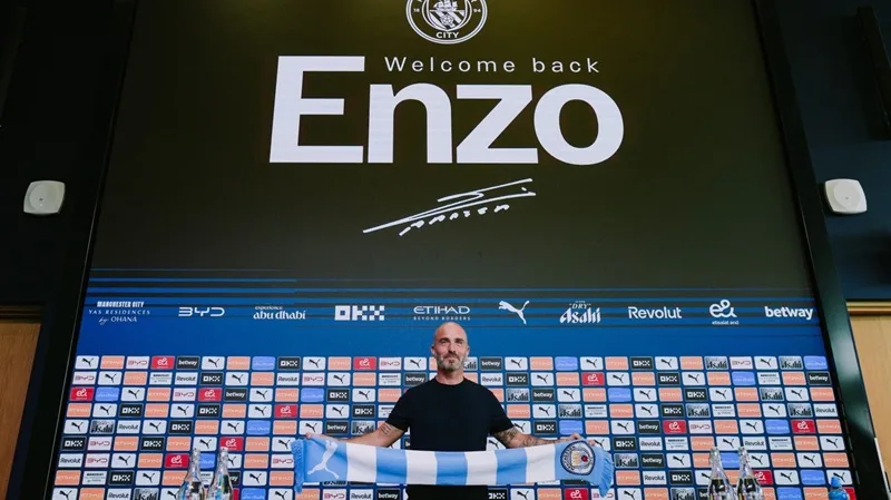 huan luyen vien manchester city